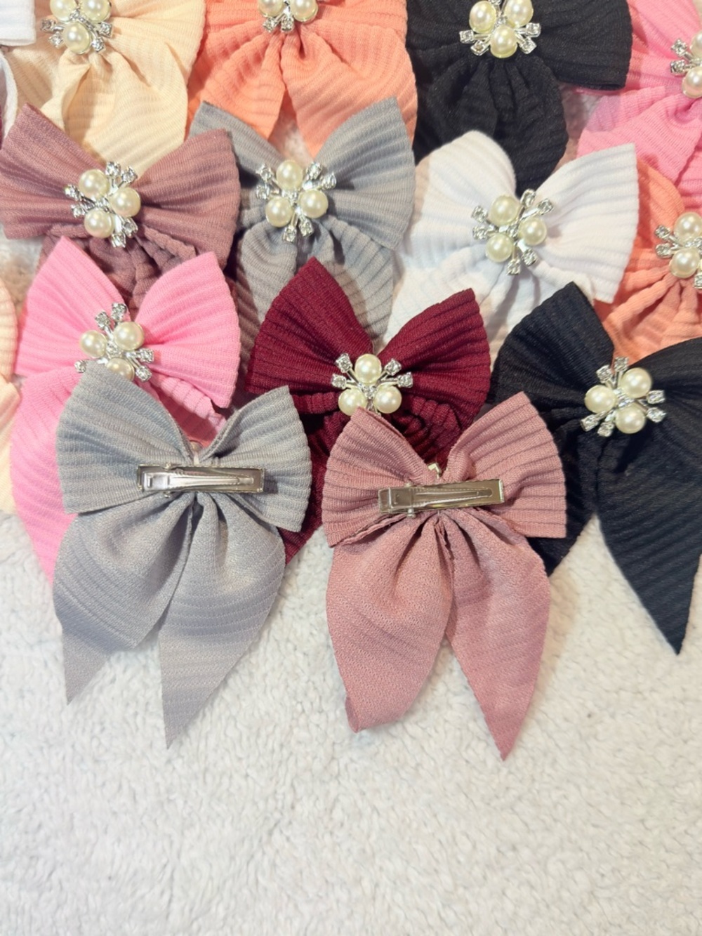 16 Pairs of Hair Ties with Imitation Pearls | Pack of 32 Fabric Tweezers New - Picture 9 of 10